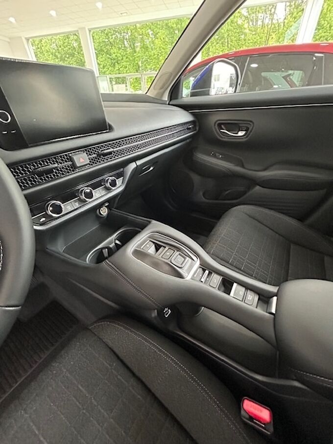 Honda  ZR-V Híbrido 2.0 i-MMD Elegance 4x2