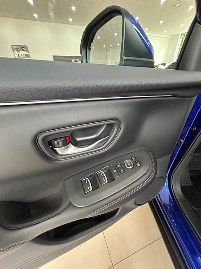 Honda  ZR-V Híbrido 2.0 i-MMD Elegance 4x2